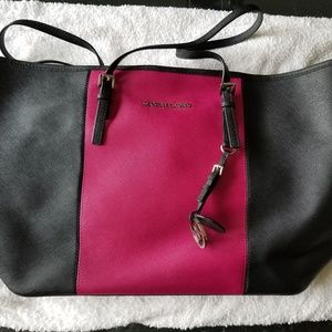 Micheal Kors large handbag